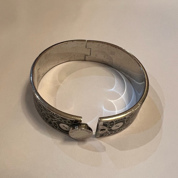 Henri Bendel Logo Hinged Bangle Bracelet - Picture 7 of 7